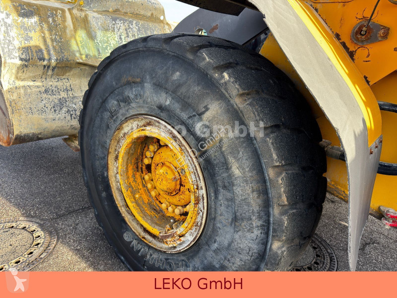 مُحمّلة Volvo 120F 3 Kreise, Schnellwechsler