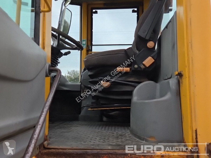 Товарач Volvo
