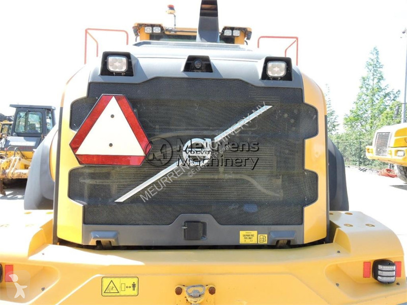 Nakladač Volvo L150H