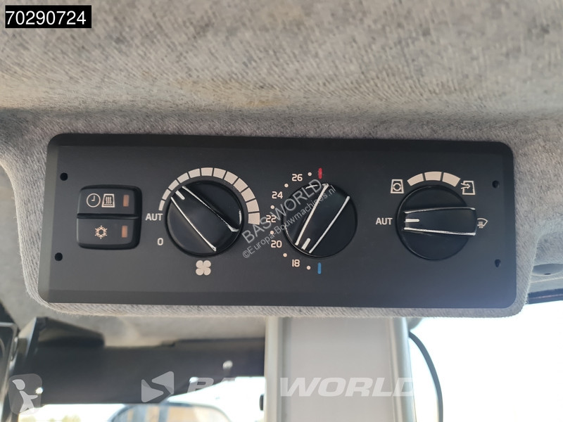 Nakladač Volvo L180 CDC