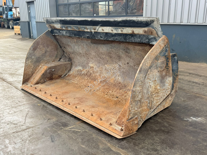 Shovel  L11