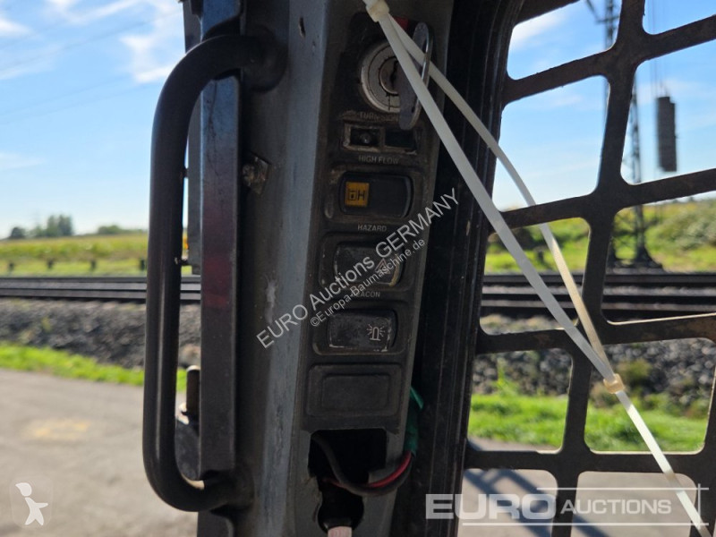 Lastare New Holland C190