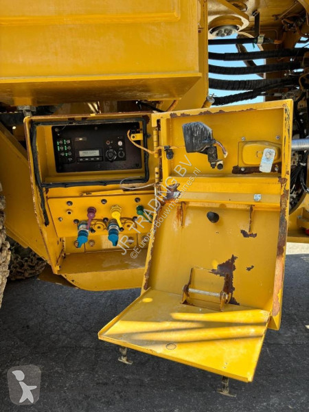 Nakladač Caterpillar (full service history...
