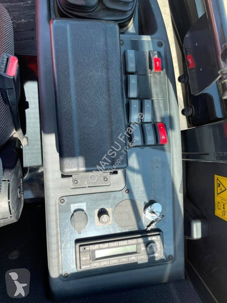 Chargeuse Komatsu WA100M-8E0