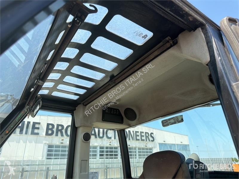 Навантажувач JCB Agri Wheel Loader