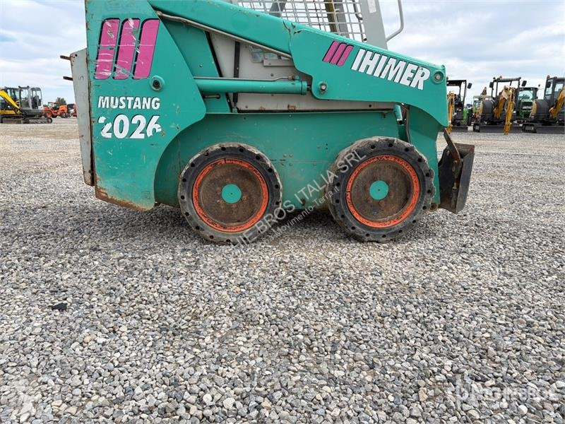 Chargeuse IHI 2026 Skid Steer Loader
