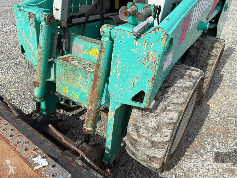 Chargeuse IHI 2041 Skid Steer Loader