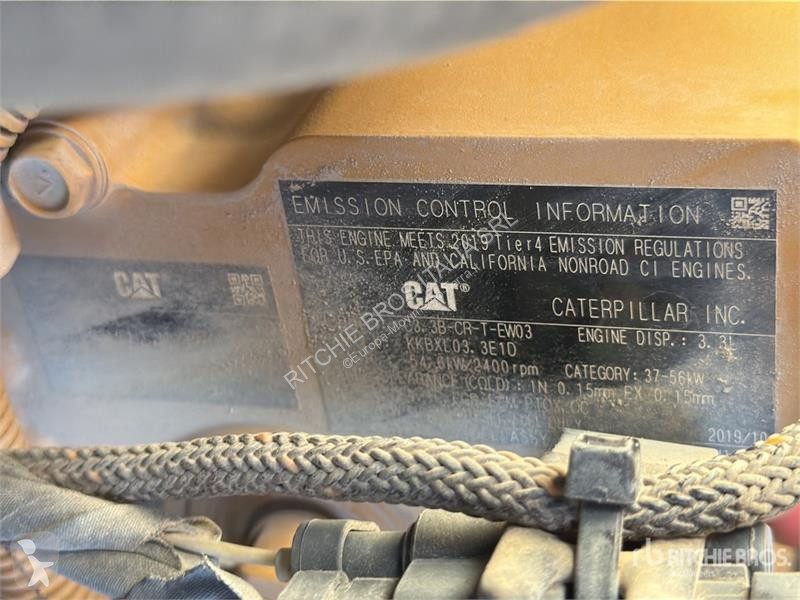 Pala cargadora Caterpillar Two-Speed Compact...
