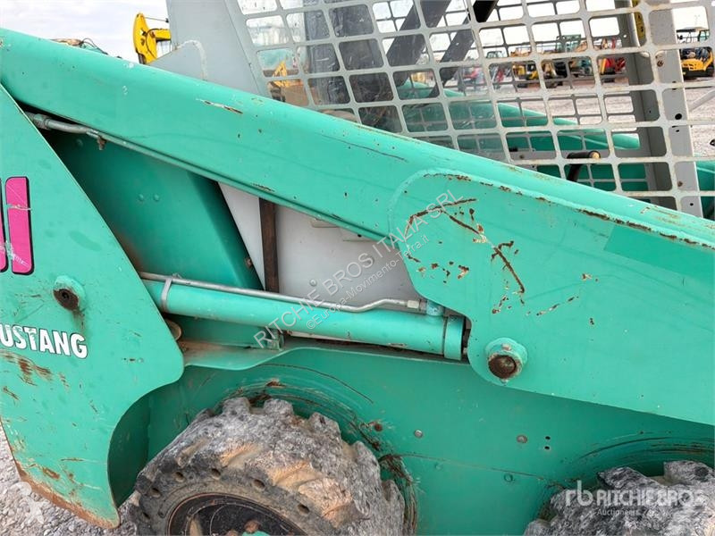 Pala cargadora IHI 2026 Skid Steer Loader