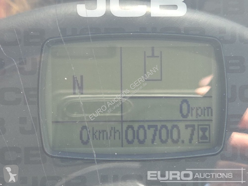 Lastare JCB 409