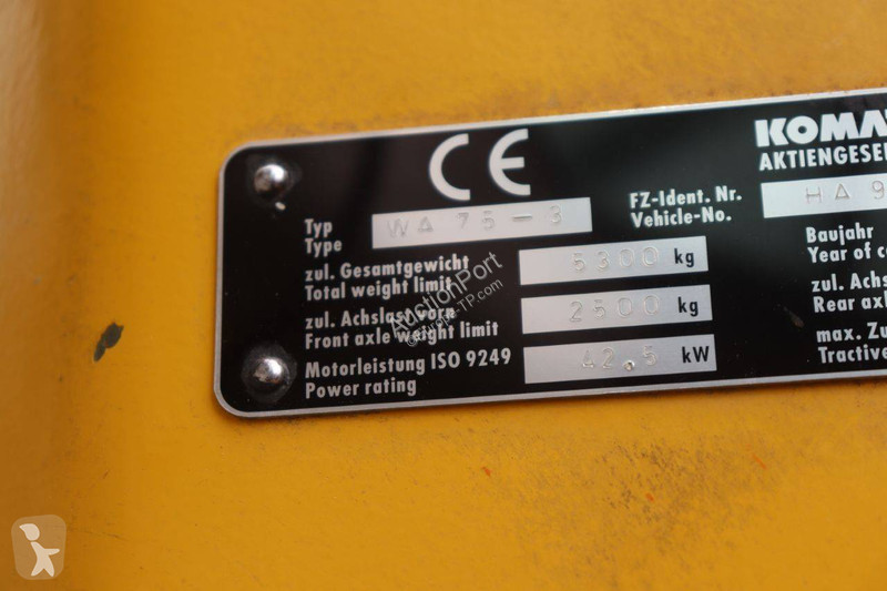 Chargeuse Komatsu 753