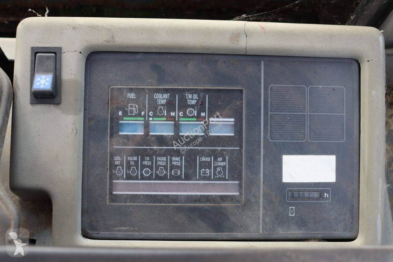 Chargeuse Komatsu 2703