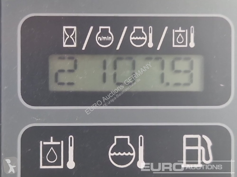 Chargeuse Case SR210B