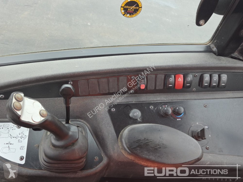 Chargeuse JCB 406 T4