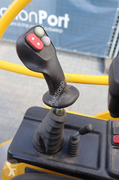 Chargeuse Eurotrac 850/W13F
