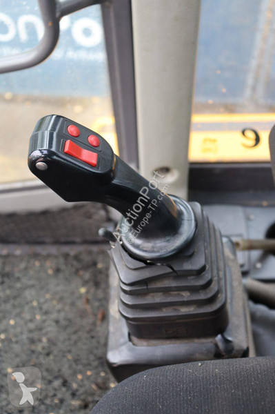 Chargeuse Ahlmann AZ150e