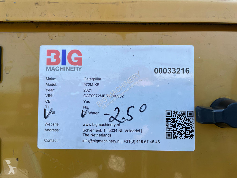 مُحمّلة Caterpillar 972M XE - CE / new tires /...