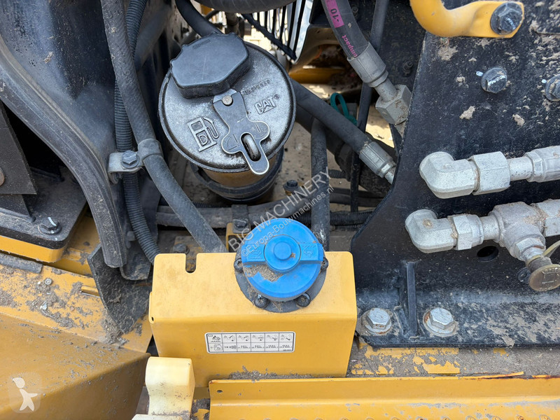 Nakladač Caterpillar 962M
