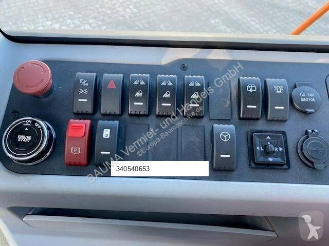 Фронтальный погрузчик LiuGong HE...