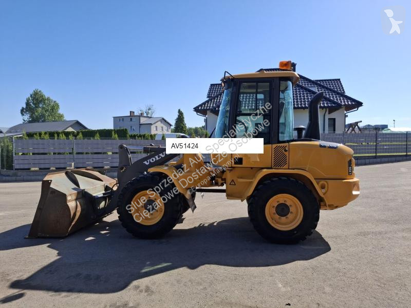 Фронтальный погрузчик Volvo