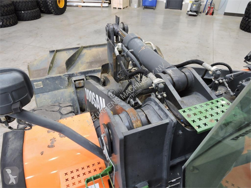 Фронтальный погрузчик Doosan