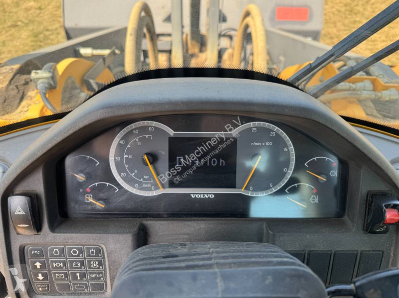 Nakladač Volvo L220H - Automatic Greasing /...