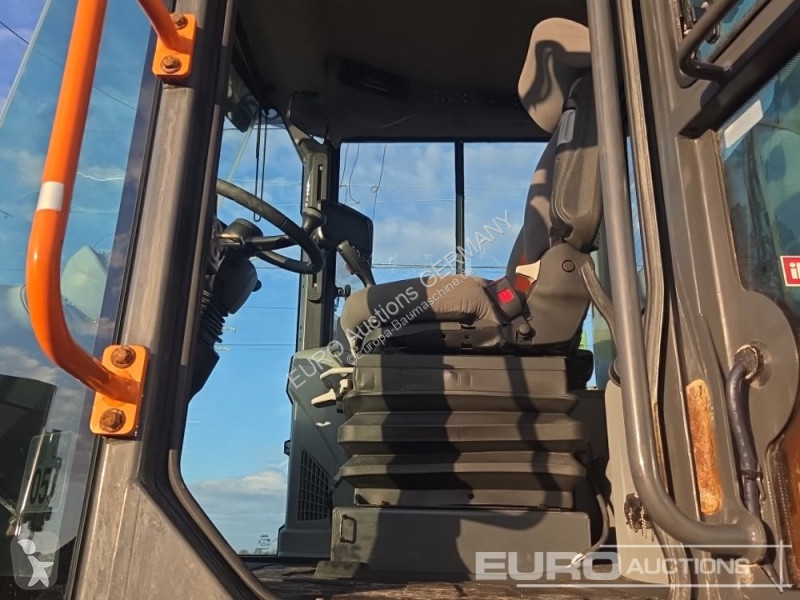 Doosan DL380-7 loader