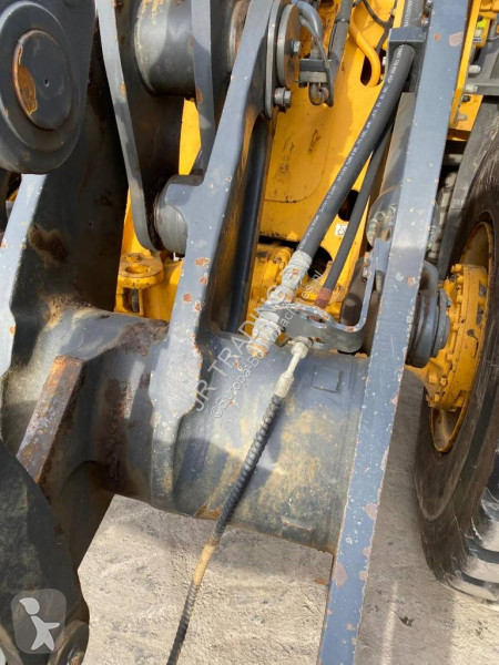 Chargeuse Volvo (High tip bucket)