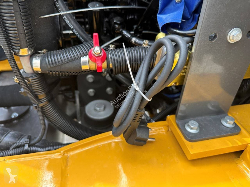 Chargeuse  MINI 780T