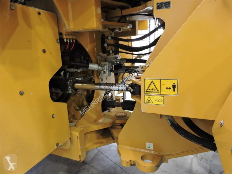 Chargeuse Caterpillar 972M