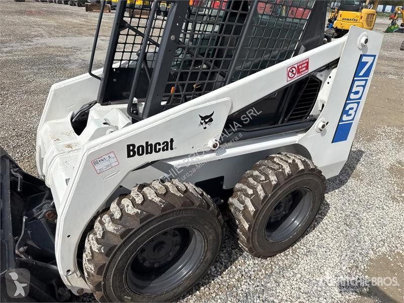 مُحمّلة Bobcat 753