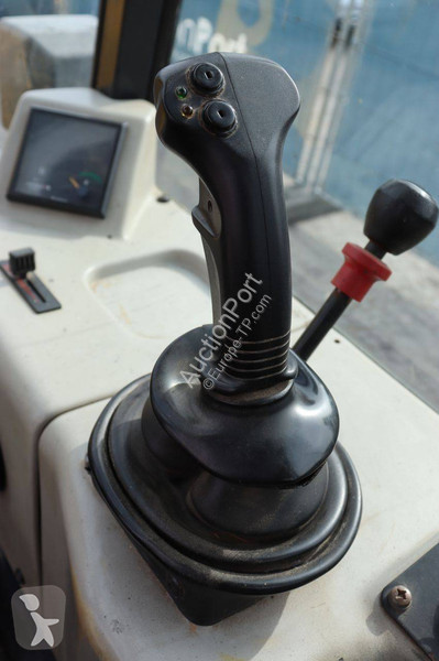 Chargeuse Kramer 418