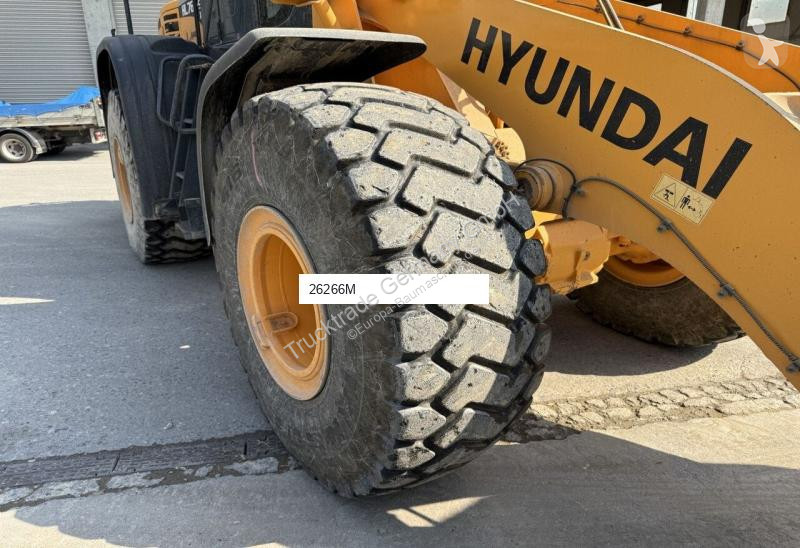 Chargeuse Hyundai 7609A