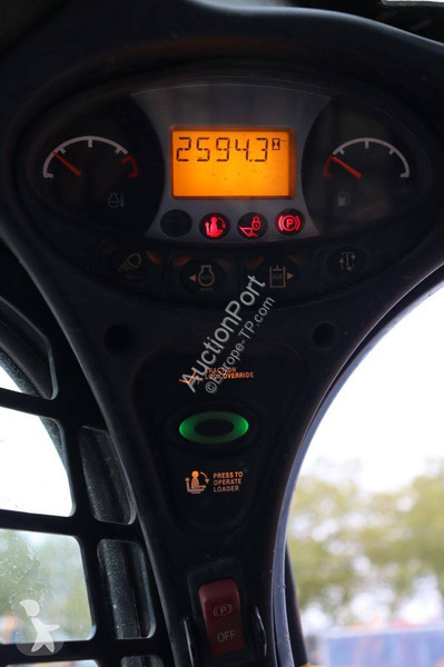 Chargeuse Bobcat T450