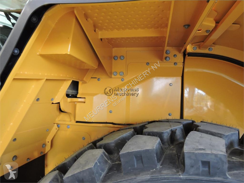 Shovel Volvo New Tyre+Bucket