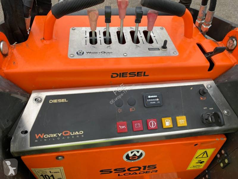 Shovel World Machinery WORKYQUAD SSQ15D Origine...