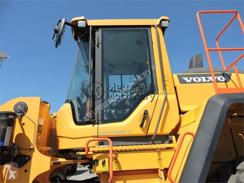 Nakladač Volvo L150H