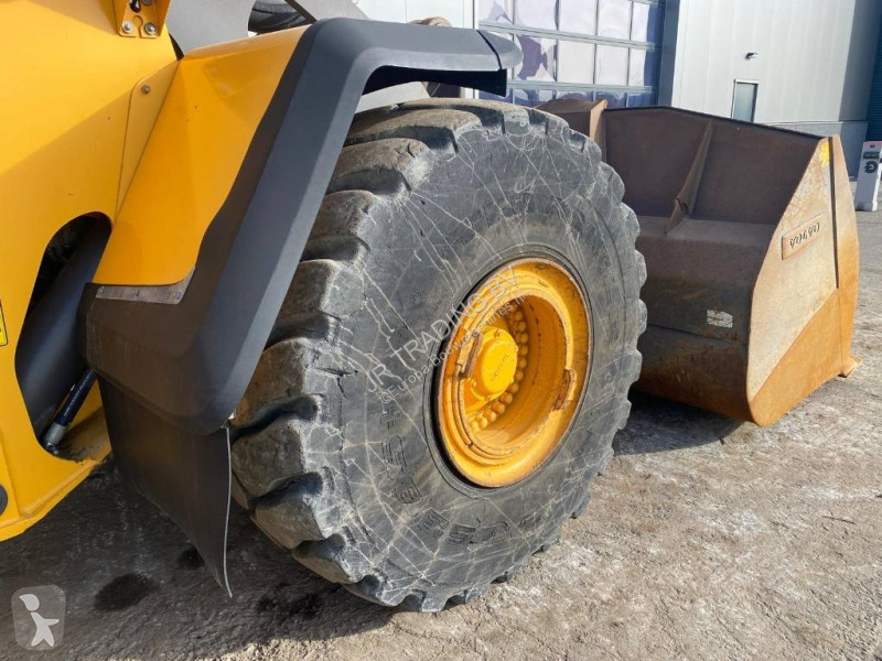 Shovel Volvo L 260 H (CDC + BSS)