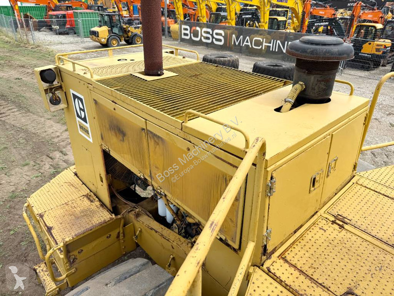 مُحمّلة Caterpillar - Dutch Machine / Top...