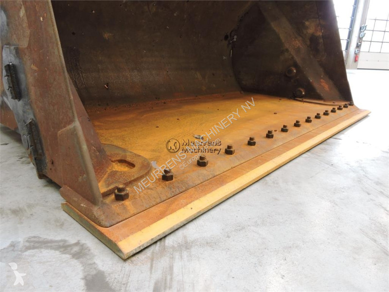 Shovel Hyundai HL955A
