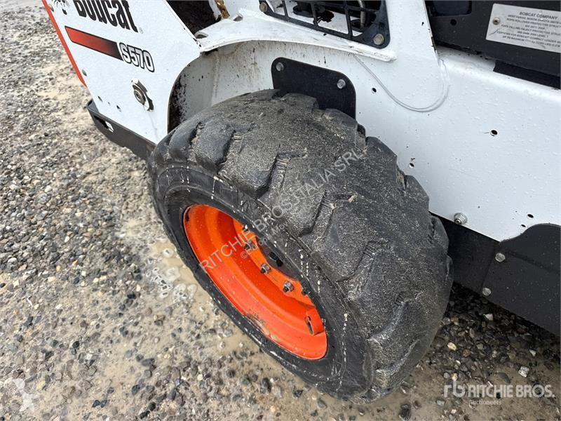 Навантажувач Bobcat S570