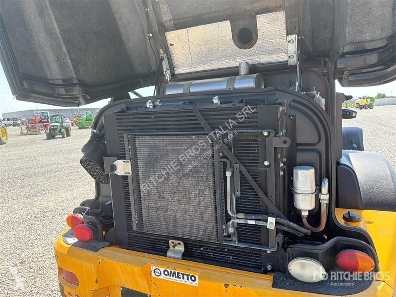 Навантажувач JCB Agri Wheel Loader