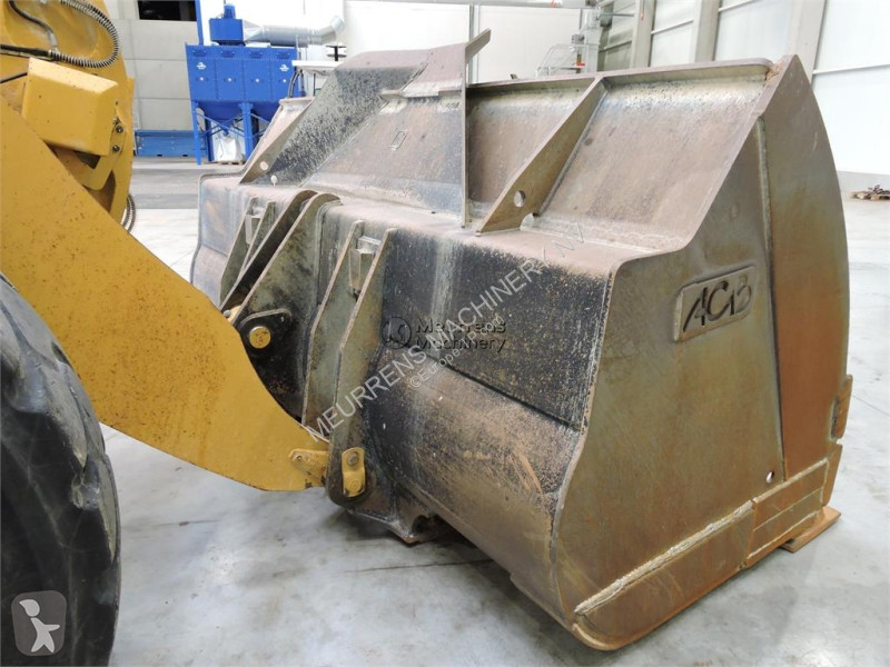 Chargeuse Caterpillar 972M