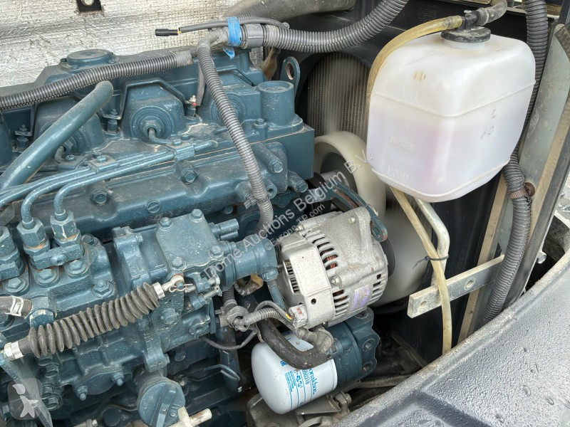 Chargeuse Kubota R065