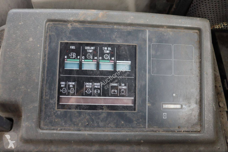 Chargeuse Komatsu WF450-3D