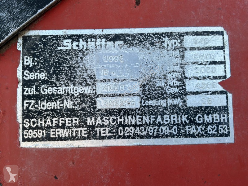 Chargeuse Schäffer 548