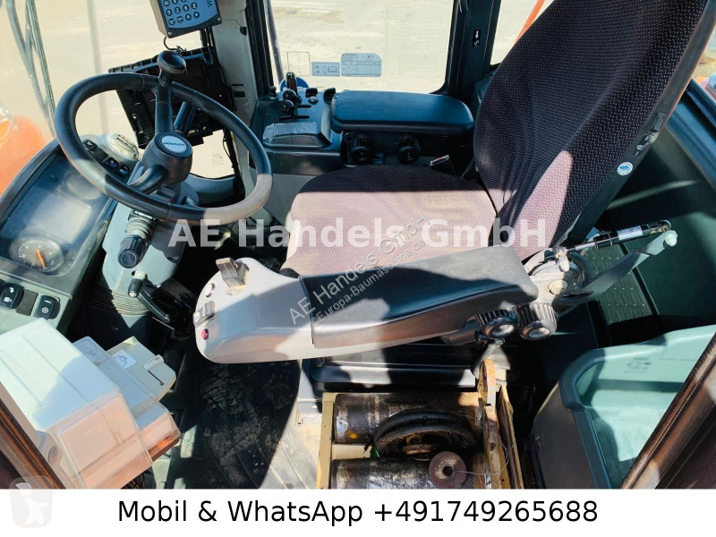 Chargeuse Doosan 4503...