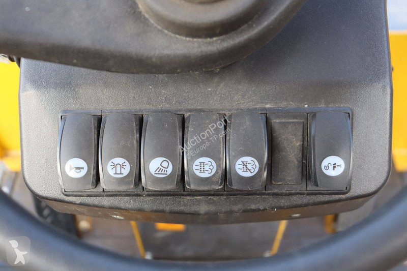Chargeuse Eurotrac 850/W13F