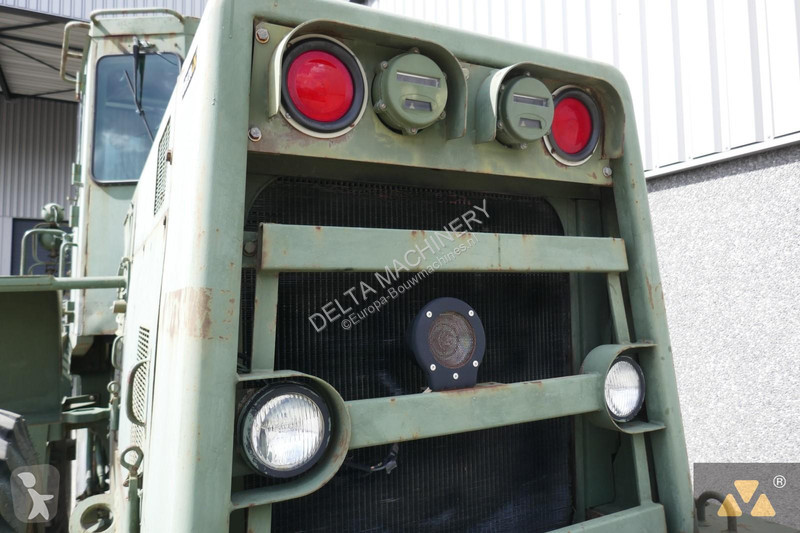 Shovel Komatsu 540 Ex-army