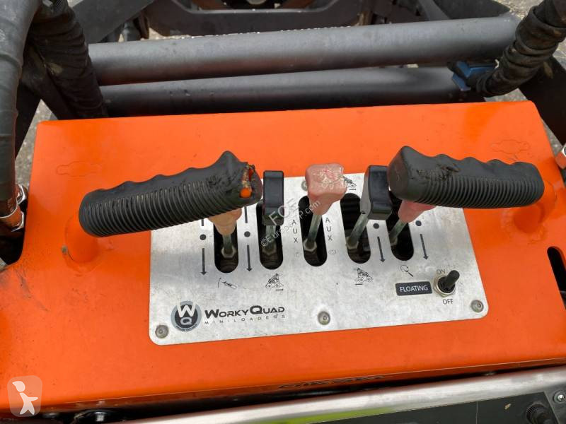 Shovel World Machinery WORKYQUAD SSQ15D Origine...